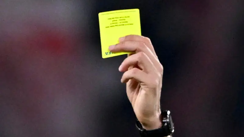 Instructions on how to play the yellow card bet correctly